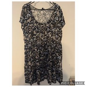 Torrid size 3 blue design dress